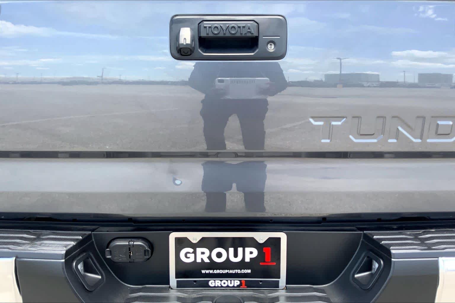 Used 2021 Magnetic Gray Metallic Toyota SR5 image 10