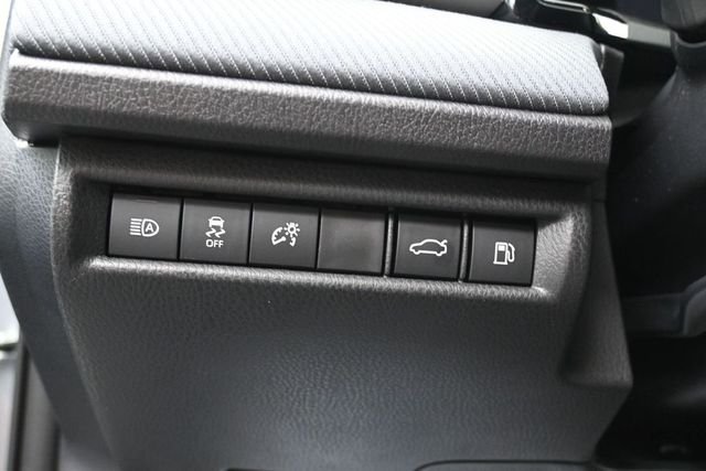 Used 2026  Toyota SE image 15