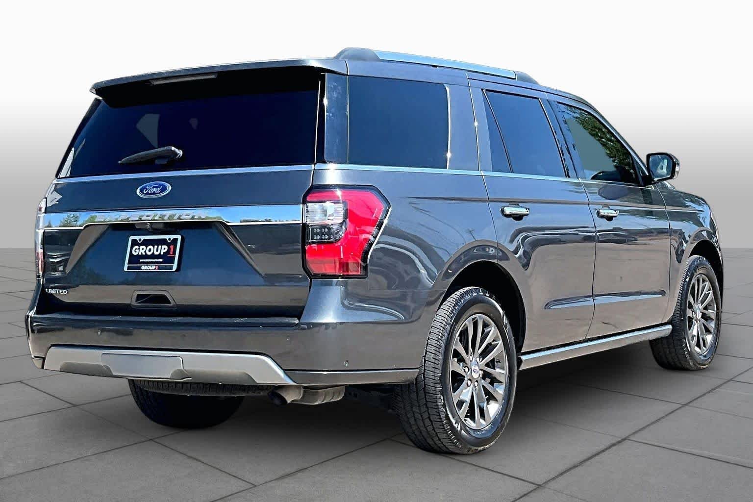 Used 2019 Magnetic Ford Limited image 13