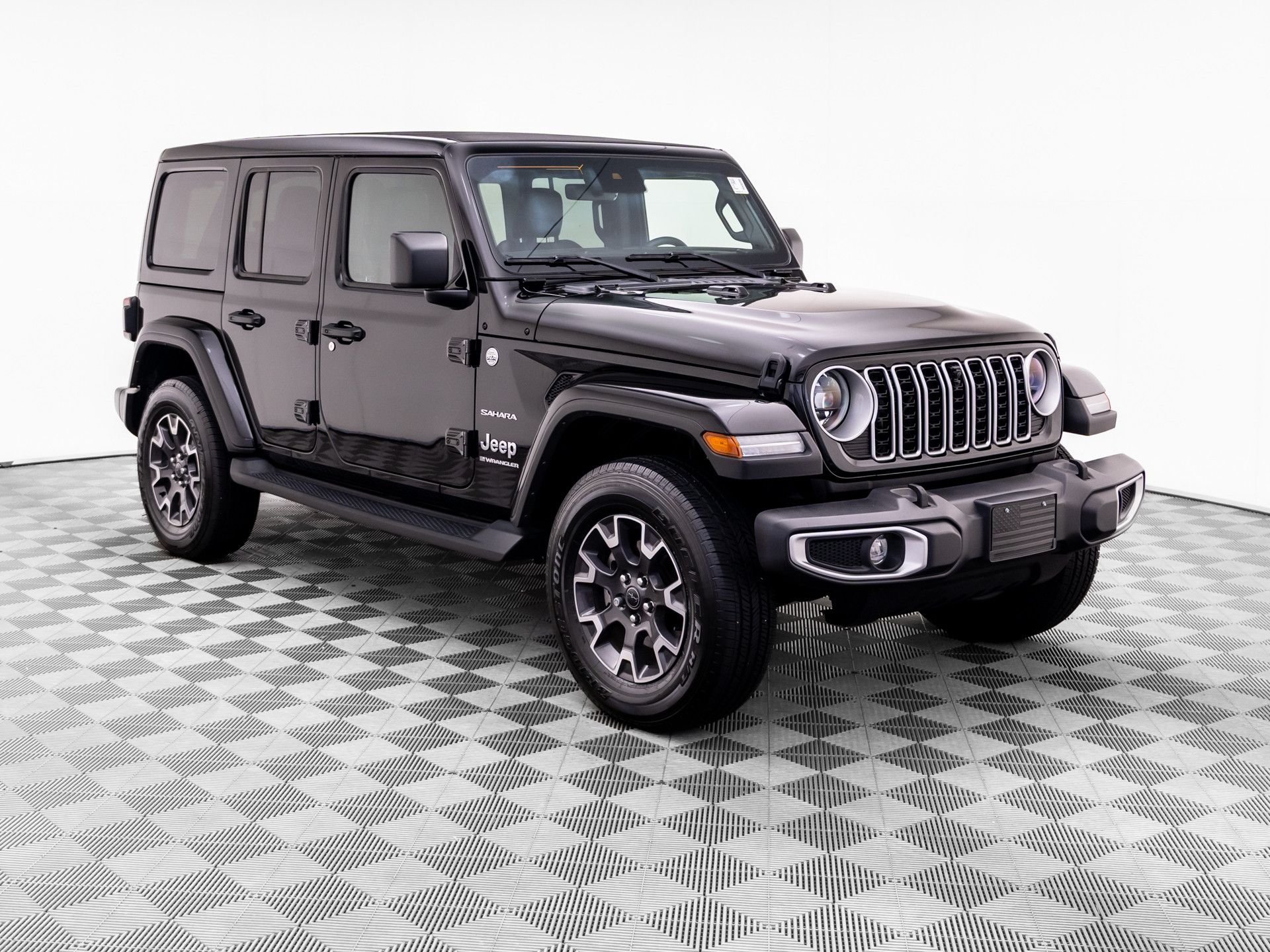 Used 2024 Black Jeep Sahara image 9