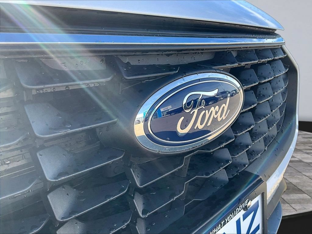 2023 Ford Escape 35