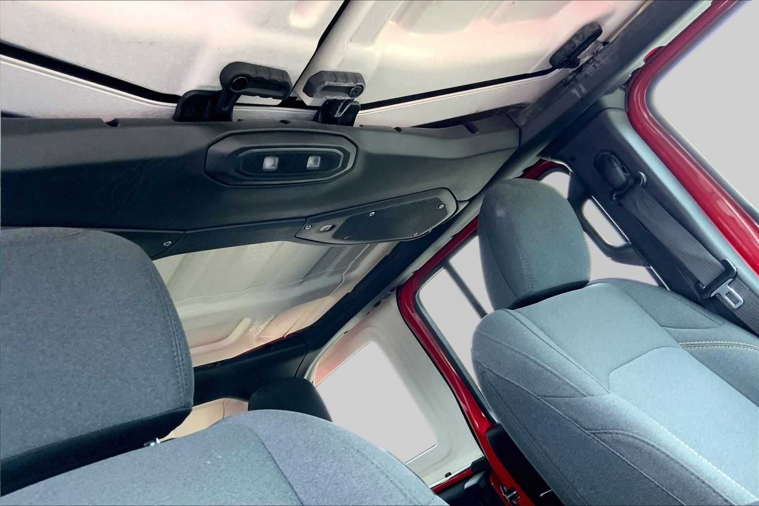 Used 2025 Firecracker Red Clearcoat Jeep Sport S image 13