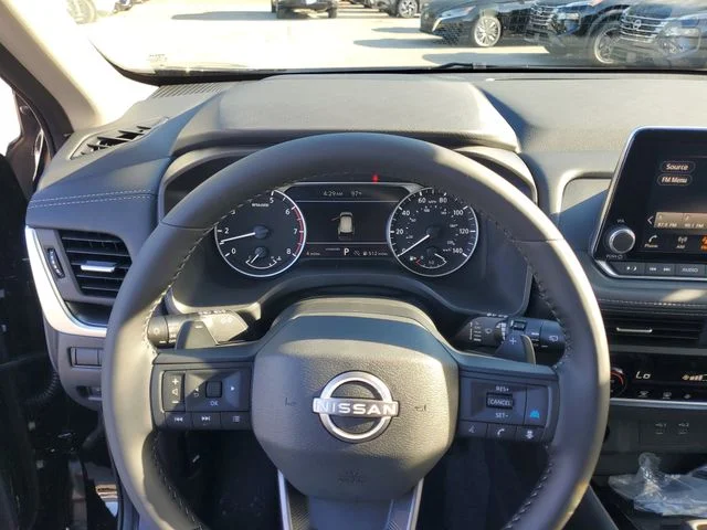 2026 Nissan Rogue SV - Photo 13