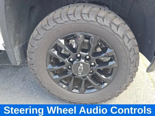 Certified Used 2025 Summit White Chevrolet LTZ image 17