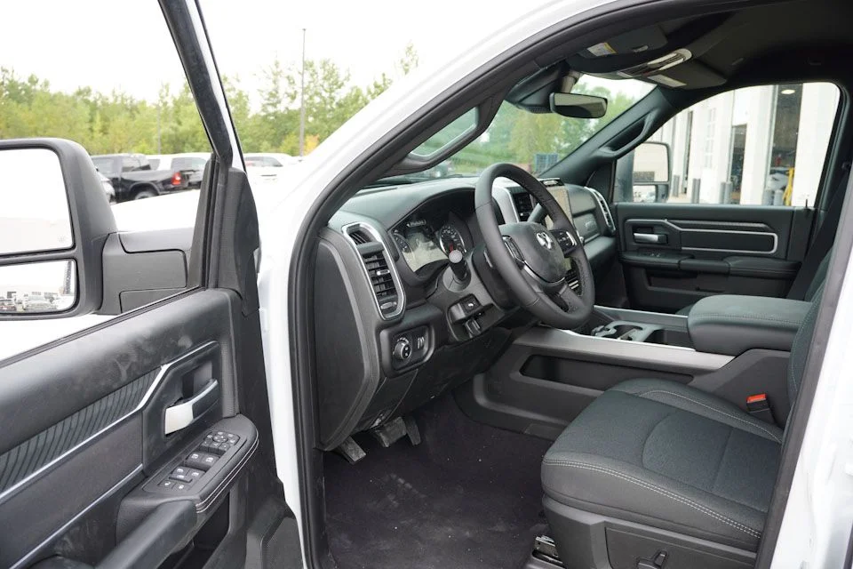 New 2026 Bright White Clearcoat RAM Big Horn image 10