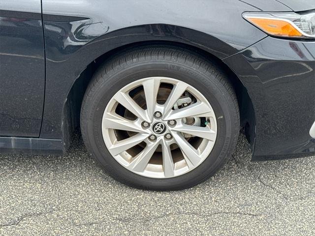 2024 Toyota Camry LE - Photo 12