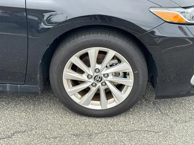 2024 Toyota Camry LE - Photo 12
