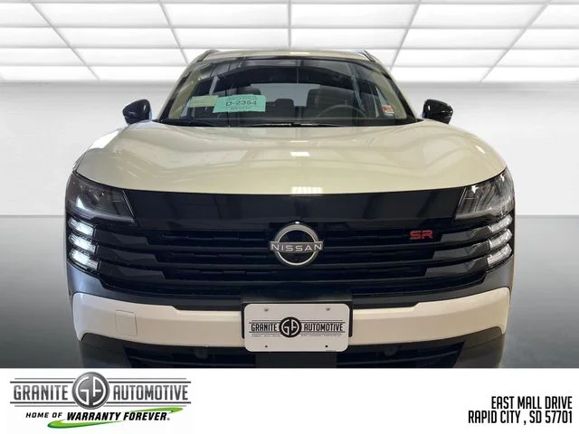New 2026 White Nissan SR image 8