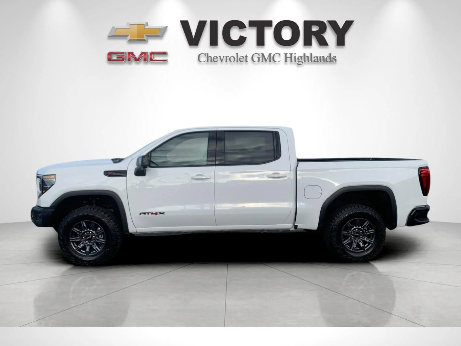 2026 GMC Sierra 1500 AT4X - Photo 6