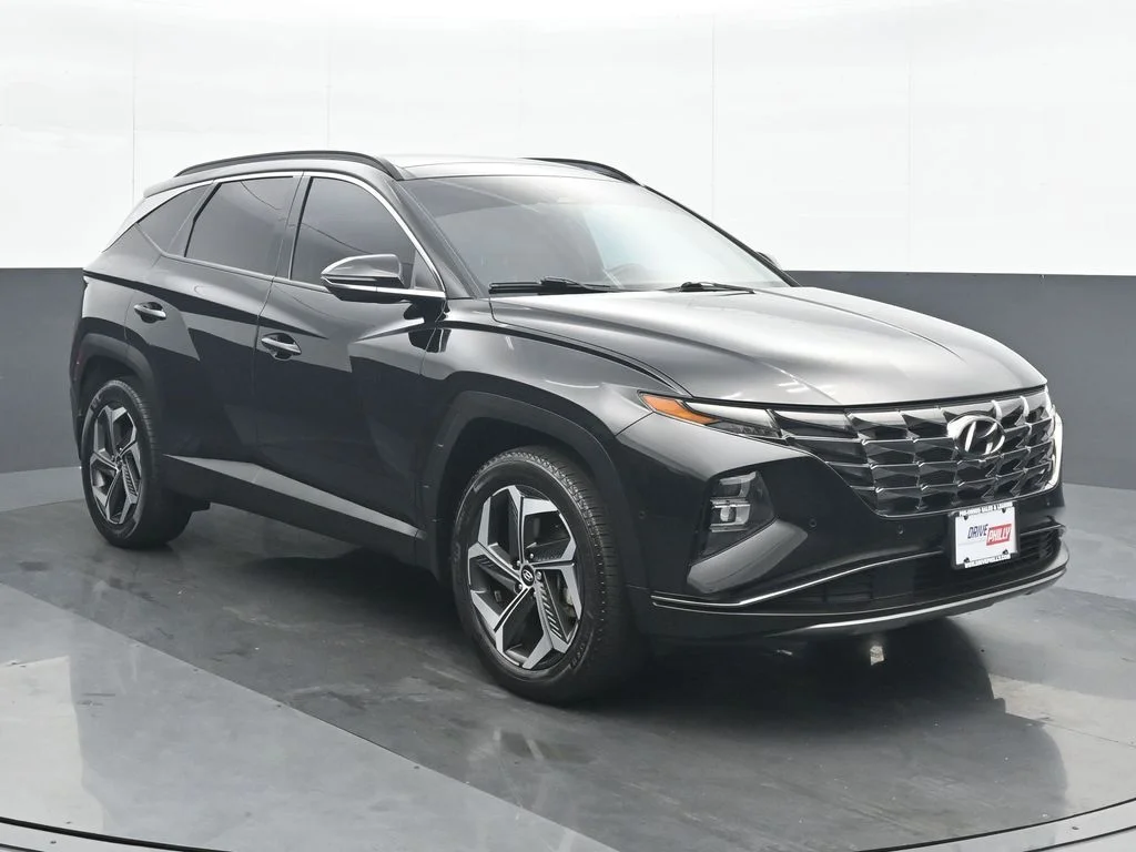 Used 2024 Black Hyundai Limited image 9