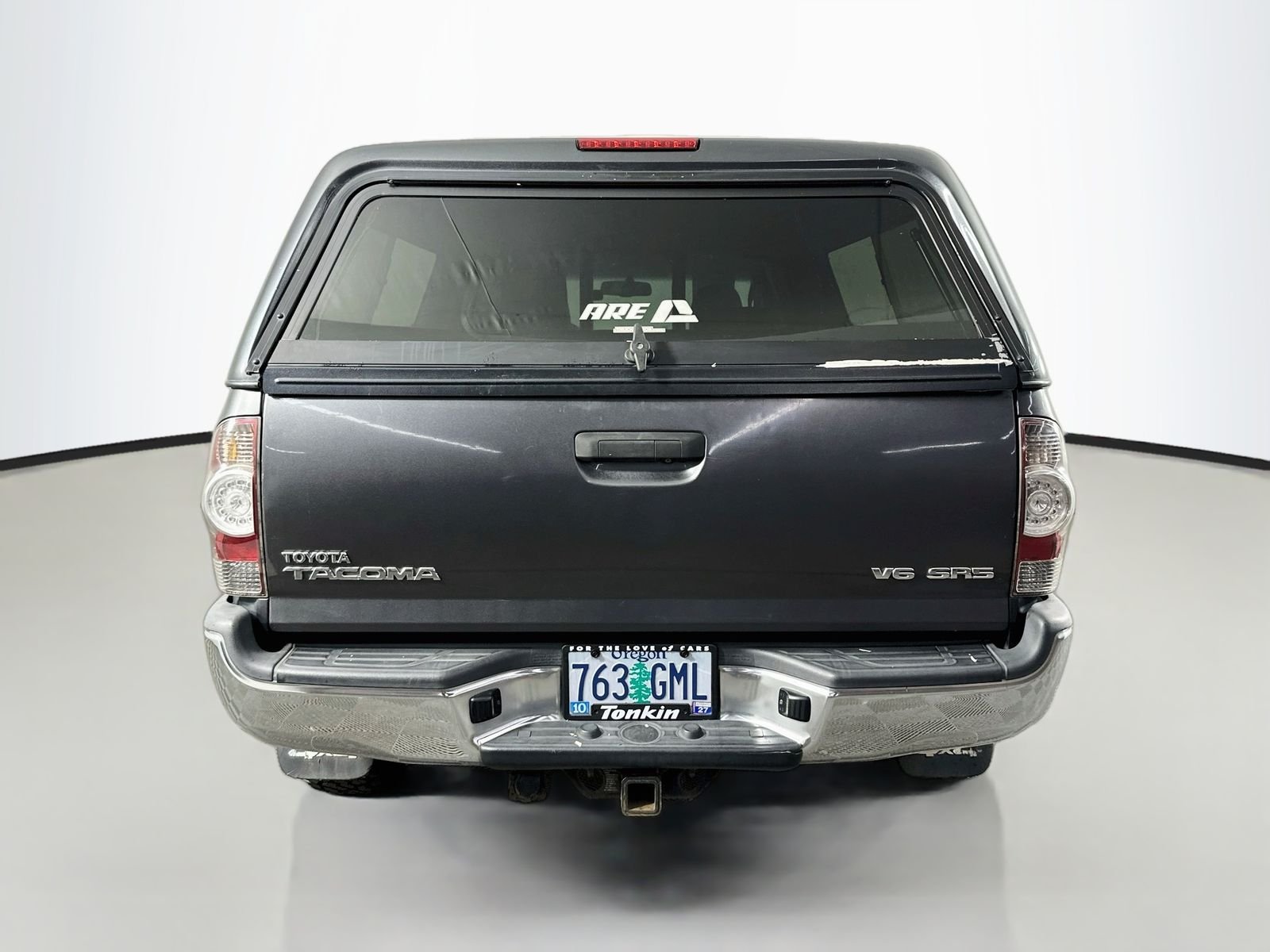 Used 2013 Magnetic Gray Metallic Toyota Base image 6