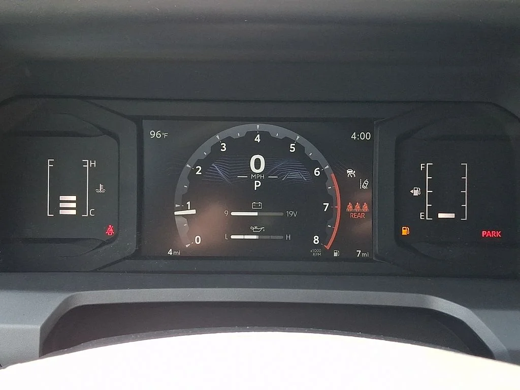 2026 Toyota Tacoma SR5 - Photo 16