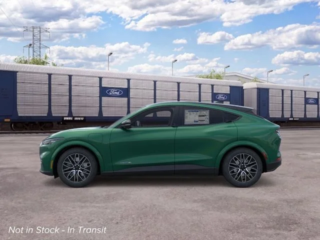 New 2026 Green Ford Premium image 3