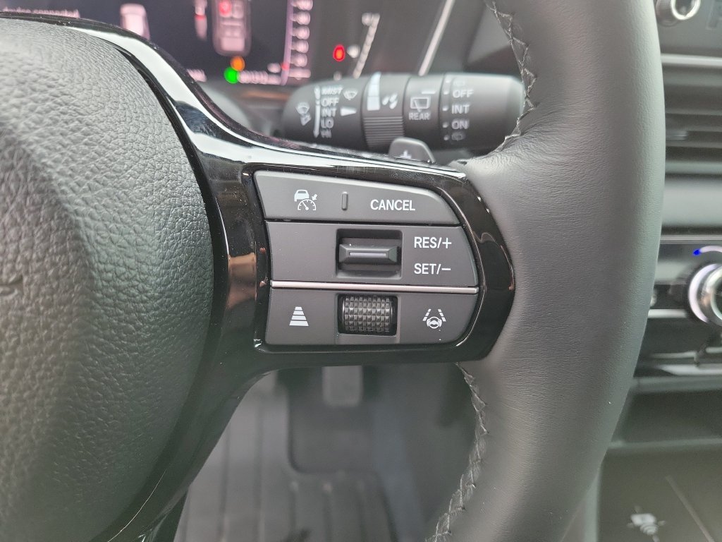 Certified Used 2026 Sonic Gray Pearl Honda RTL Towing image 30