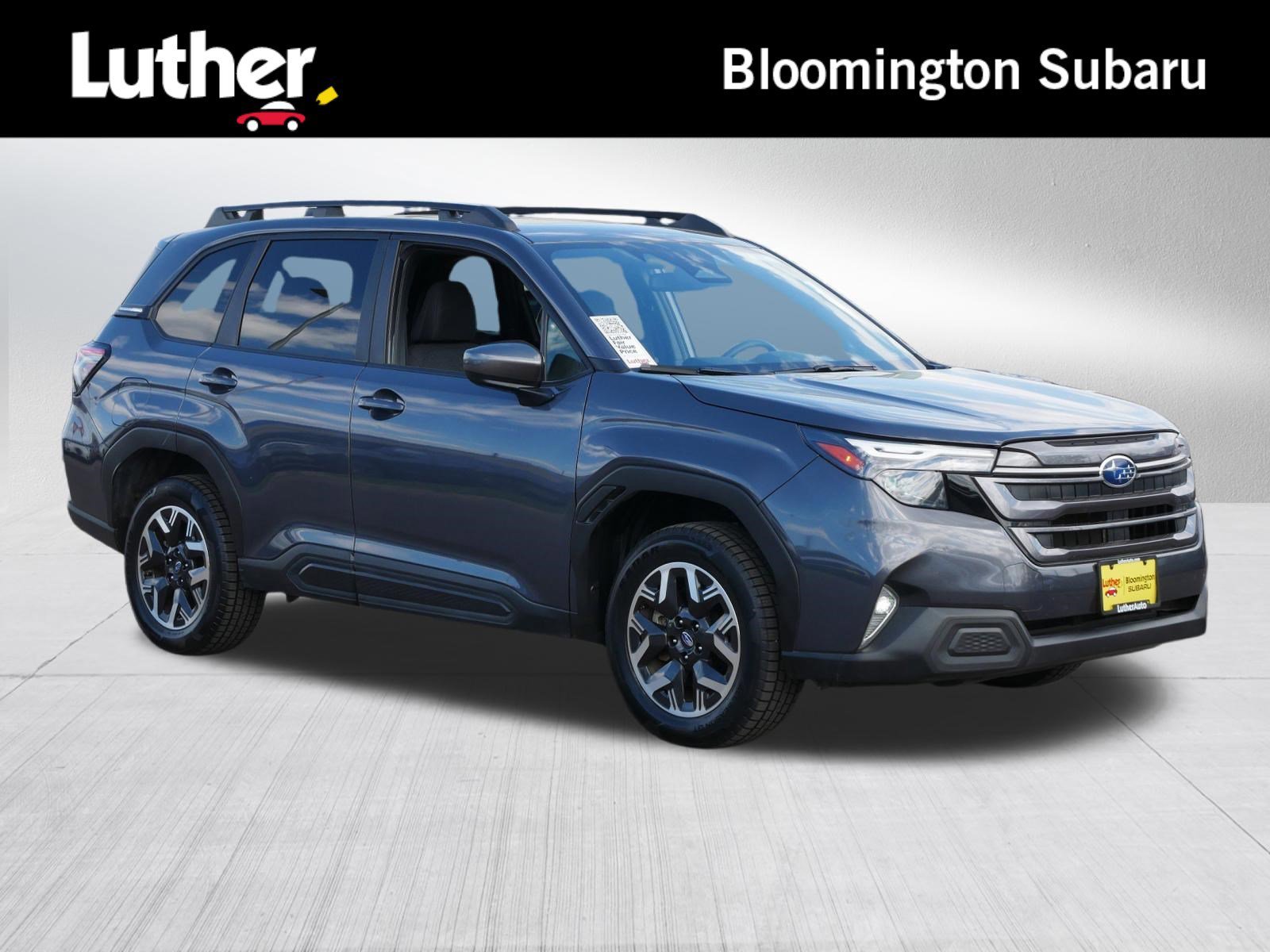 Used 2025 Magnetite Gray Metallic Subaru Premium image 1