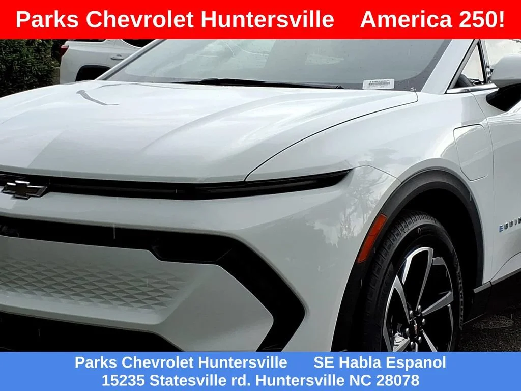 New 2026 Summit White Chevrolet LT image 26