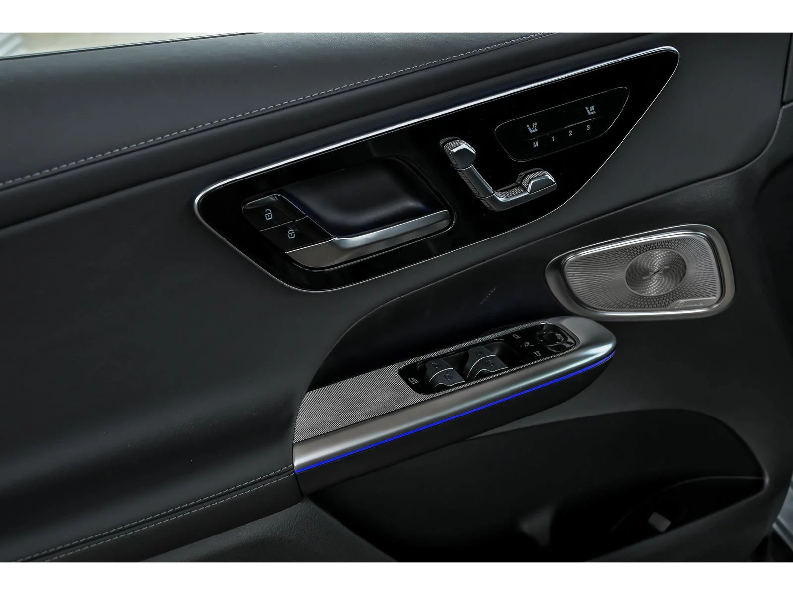 New 2026 Cirrus Silver Metallic Mercedes-Benz AMG® GLC 43 4MATIC® SUV image 17