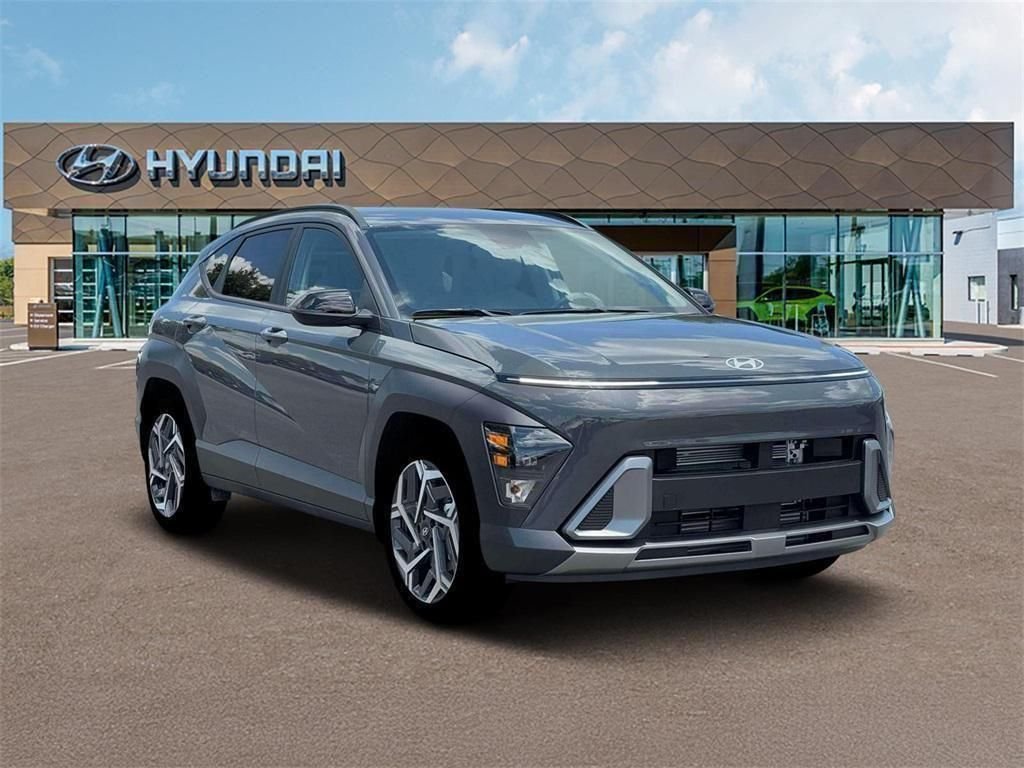 Used 2026 Gray Hyundai SEL Premium image 11