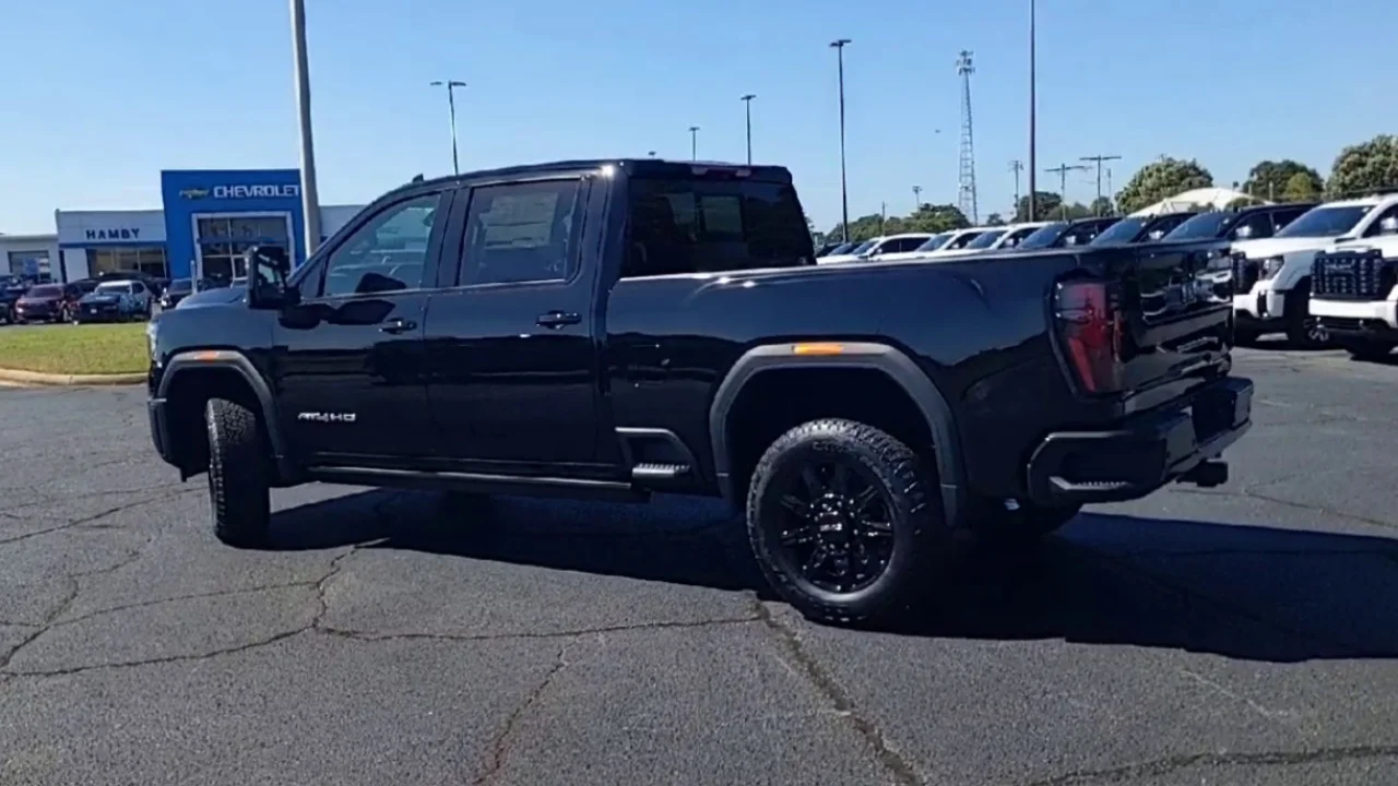New 2026 Onyx Black GMC AT4 image 6