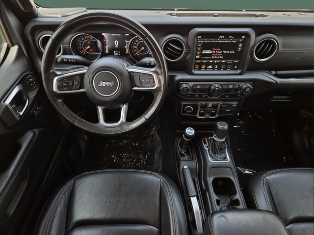 Certified Used 2020 Silver Jeep Overland image 8