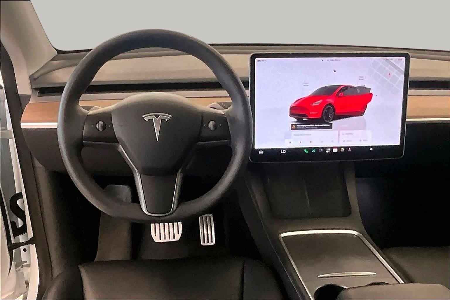 Used 2022 Pearl White Multi-Coat Tesla Performance image 5