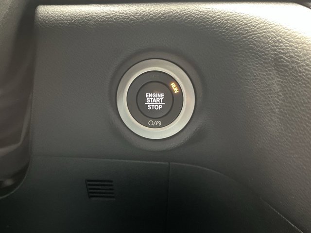 2025 Chrysler Pacifica Select - Photo 20