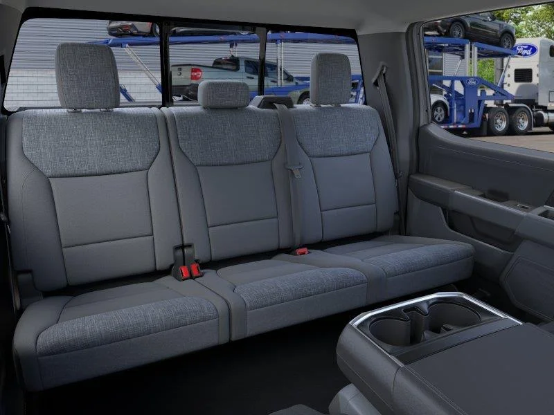 New 2026 Avalanche FORD XLT image 11