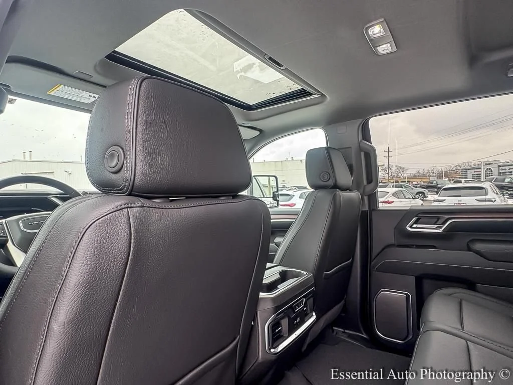 2026 GMC Sierra 2500HD Denali - Photo 13