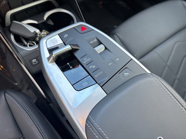 Used 2025 Black Sapphire Metallic BMW xDrive28i image 24