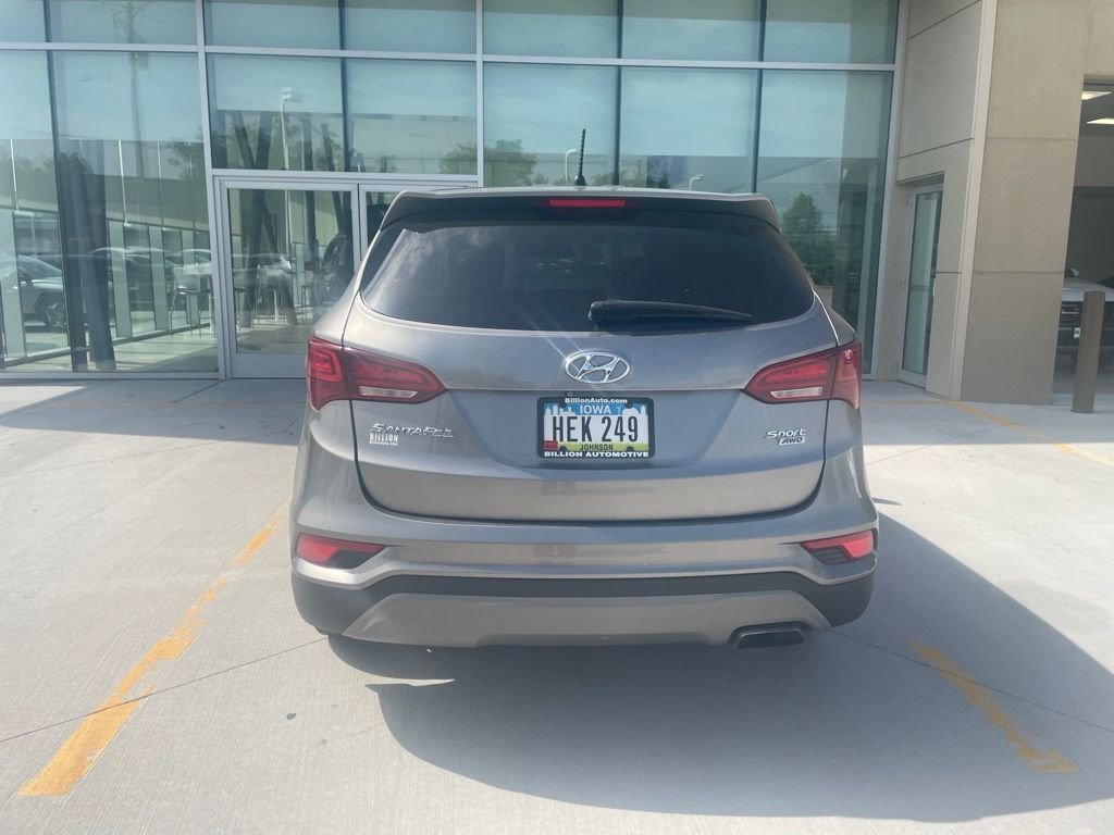 Used 2018 Gray Hyundai 2.4 Base image 5
