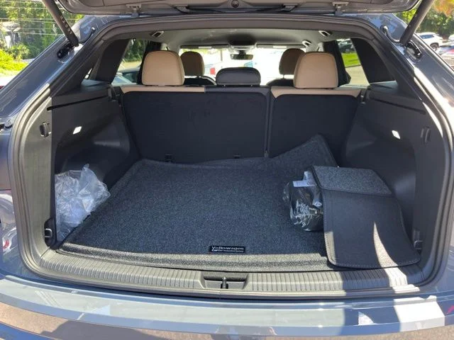 New 2026 Gray Volkswagen 2.0T SE w/Technology image 20