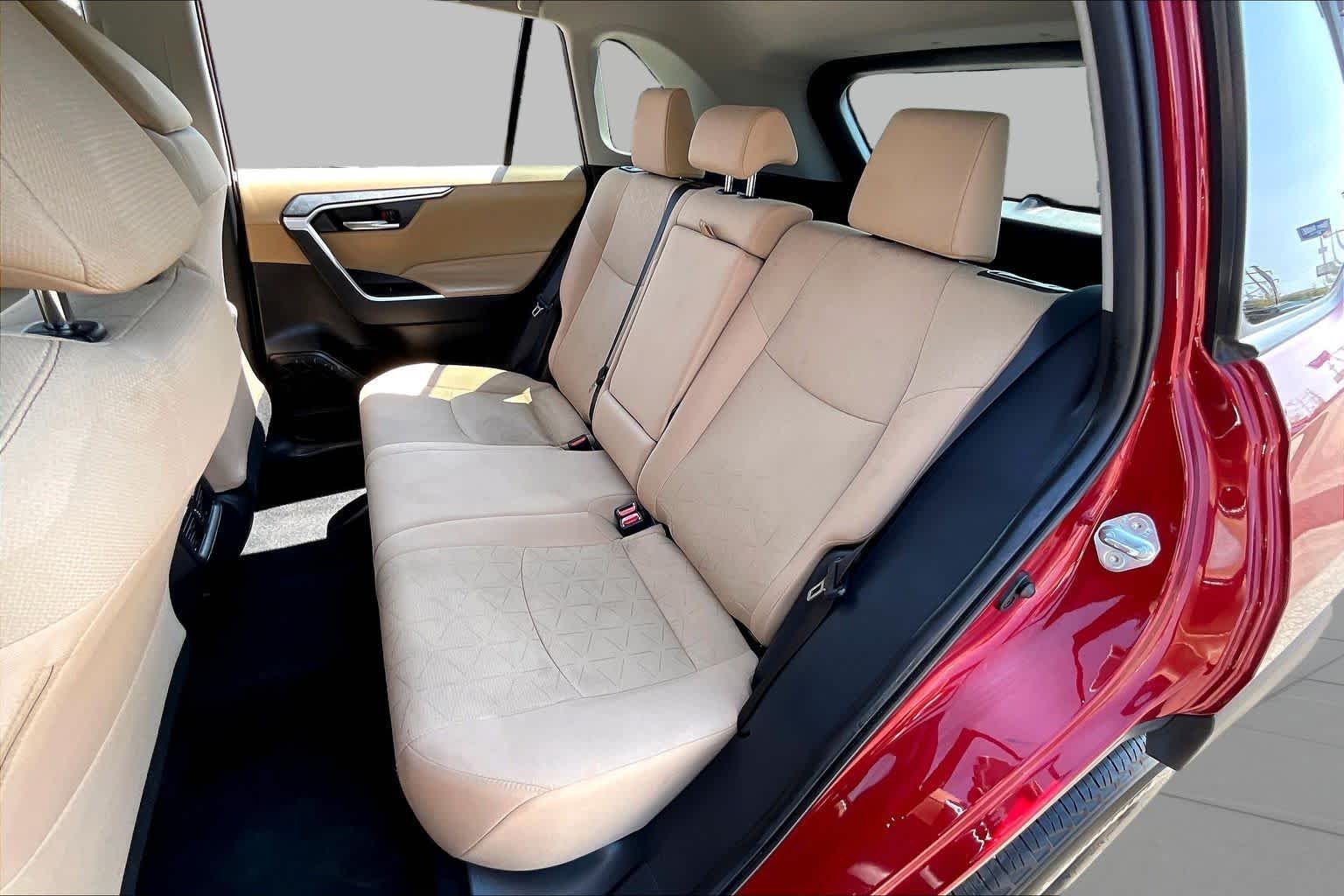 Used 2025 Ruby Flare Pearl Toyota XLE image 20