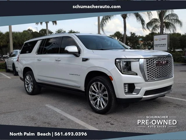 2023 GMC Yukon Denali AWD's photo