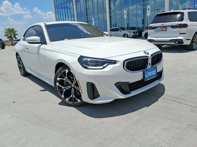 2025 BMW 2 Series 230i