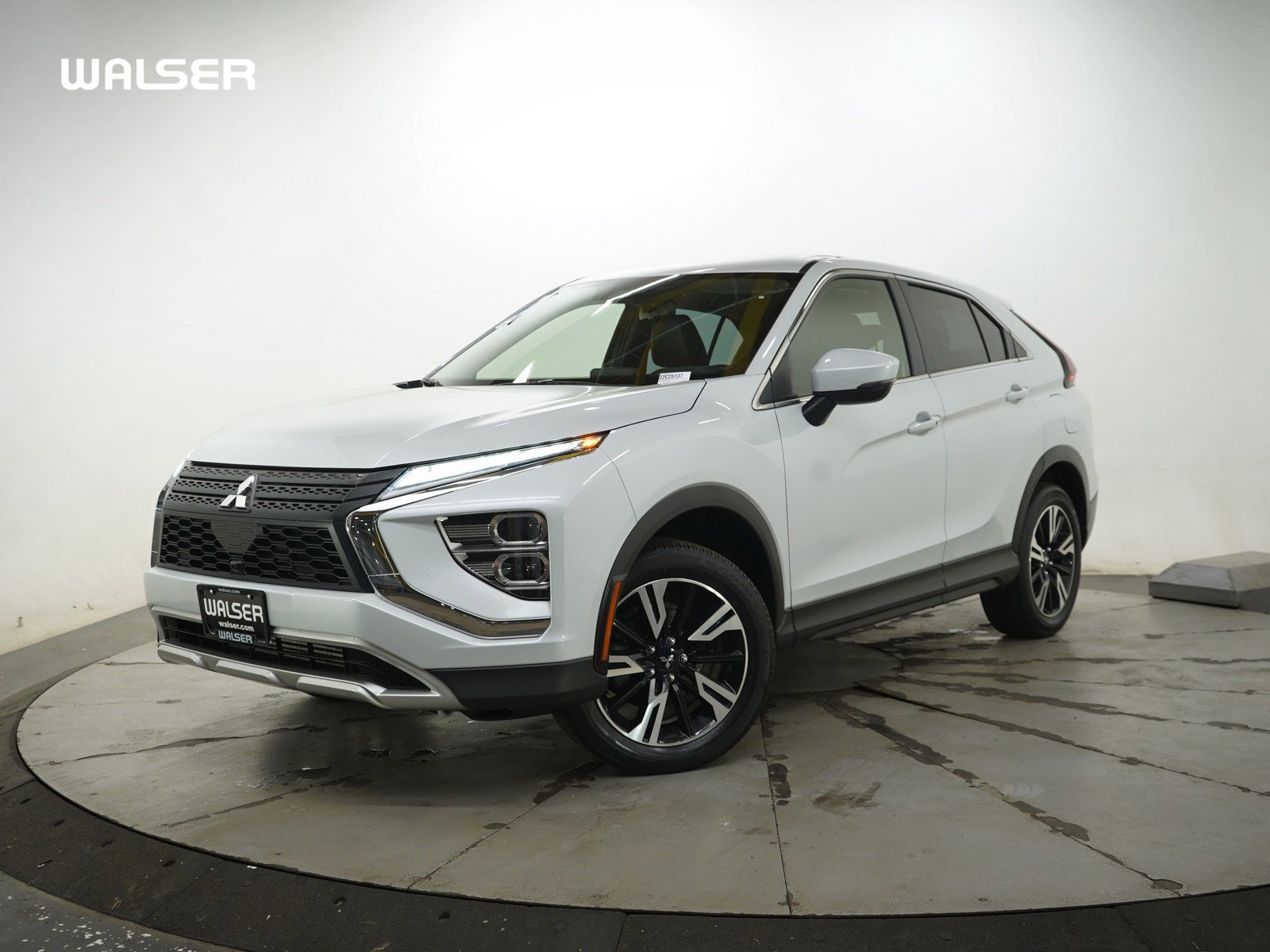 2024 Mitsubishi Eclipse Cross SE S-AWC's photo
