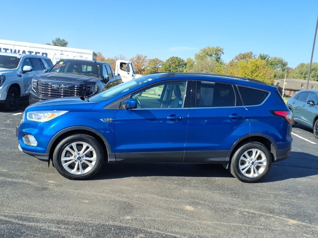 Used 2018 Lightning Blue Metallic Ford SEL image 2