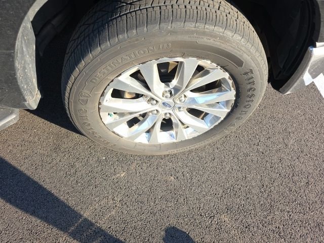 Used 2016  Ford  image 10