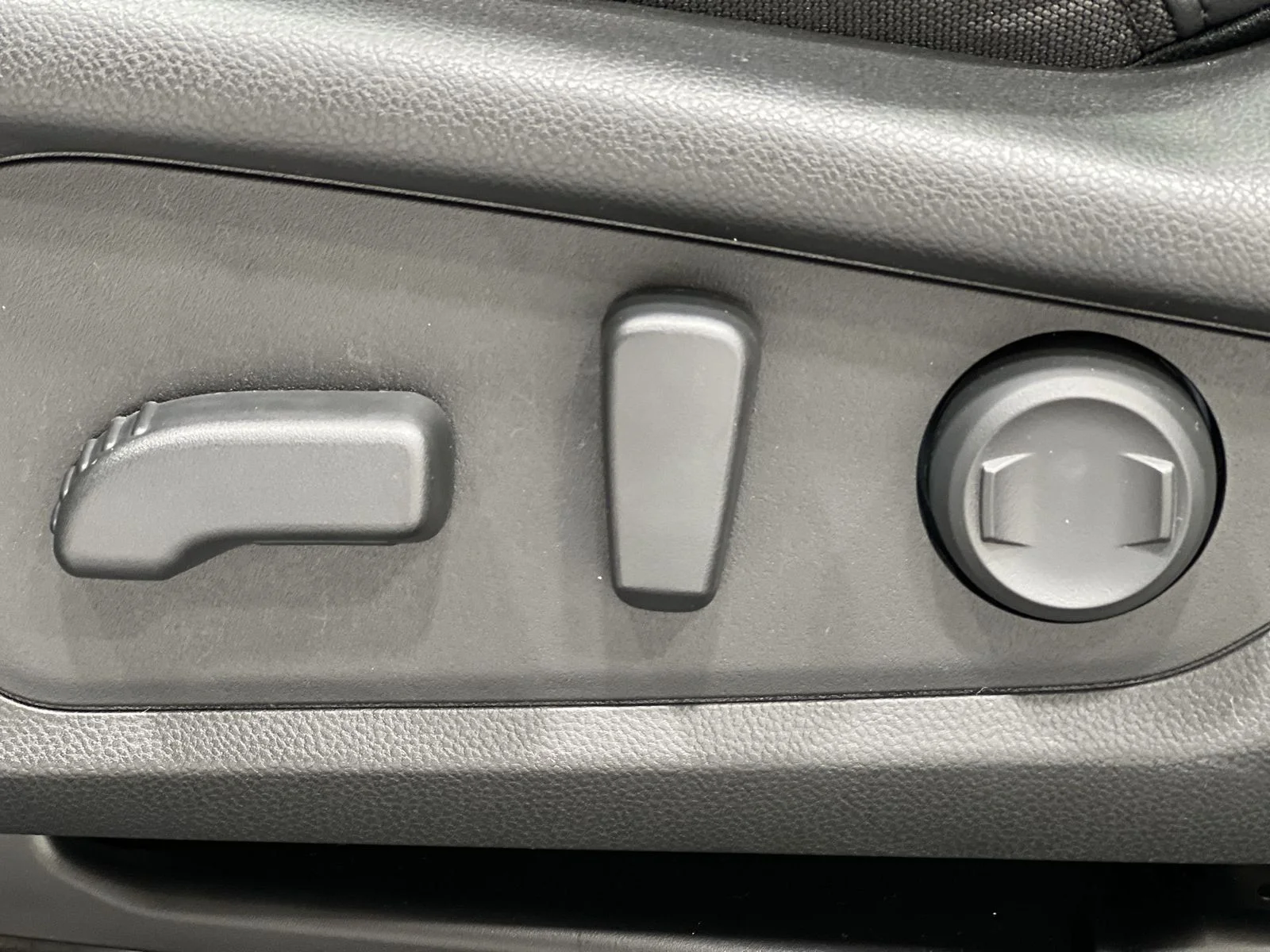 New 2026 RIVER ROCK PEARL Subaru Premium image 12