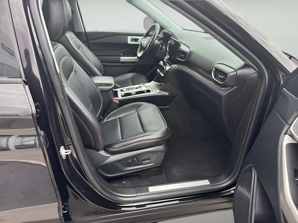 Used 2021 Black Ford Limited Hybrid image 10