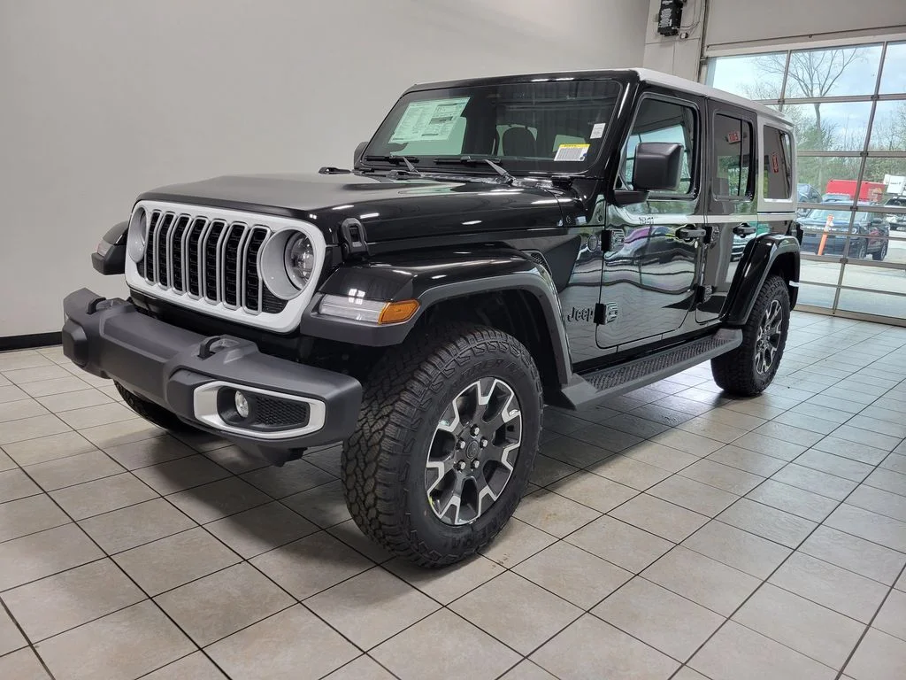 New 2026 Black Clear-Coat Exterior Paint Jeep Sahara image 3