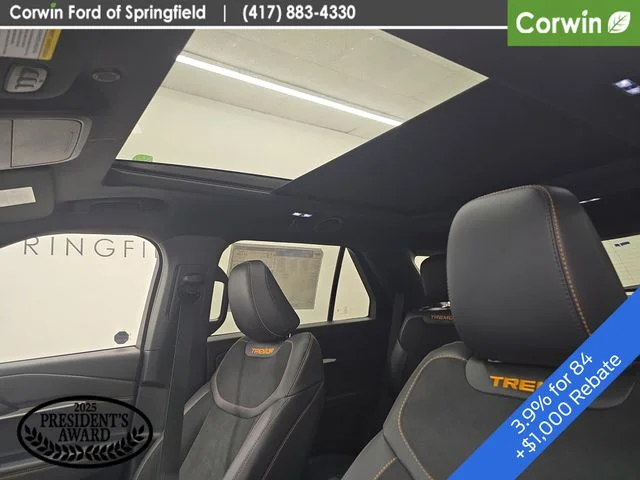 New 2026 Agate Black Metallic Ford Tremor® image 28
