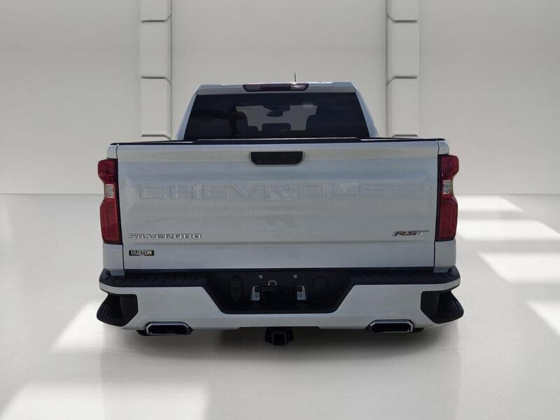 Used 2023 Summit White CHEVROLET 4WD CREW CAB 147" RST image 4