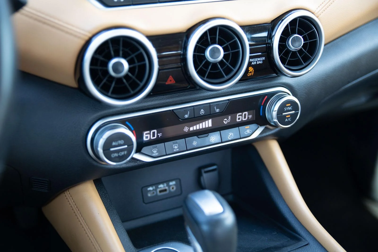 Used 2022 Rosewood Metallic Nissan SV image 13