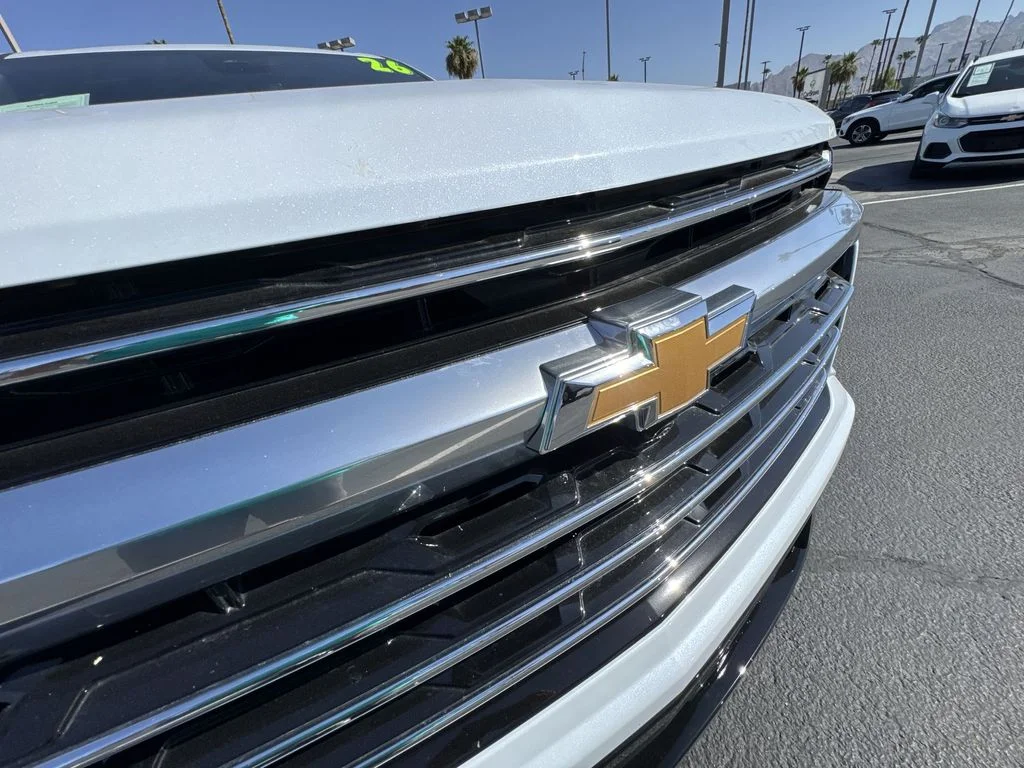 Used 2026 White Chevrolet High Country image 32