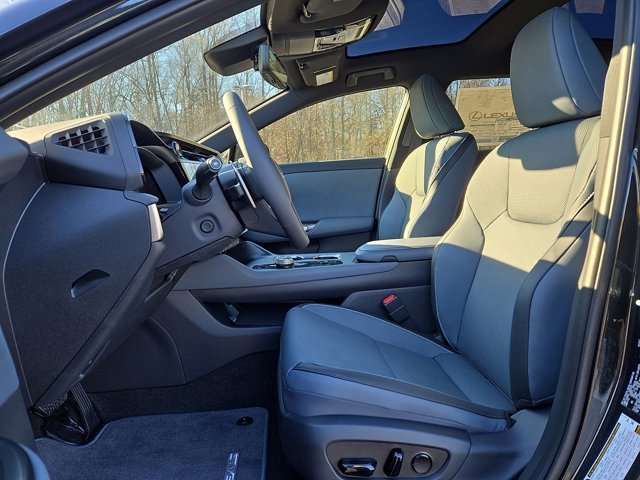 2026 Lexus RZ Premium - Photo 23