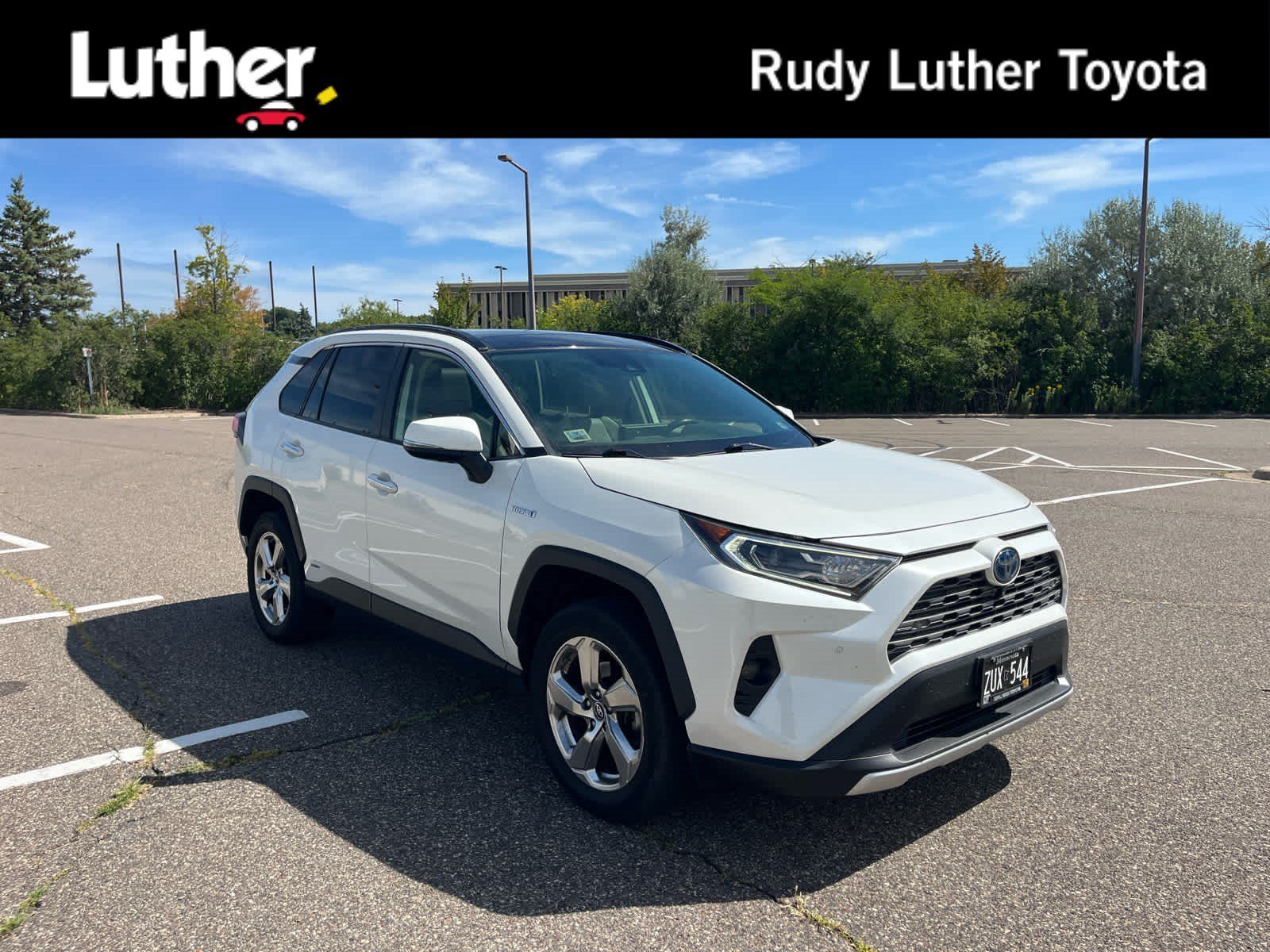 Certified Used 2019 Blizzard Pearl Toyota Hybrid Limited image 1