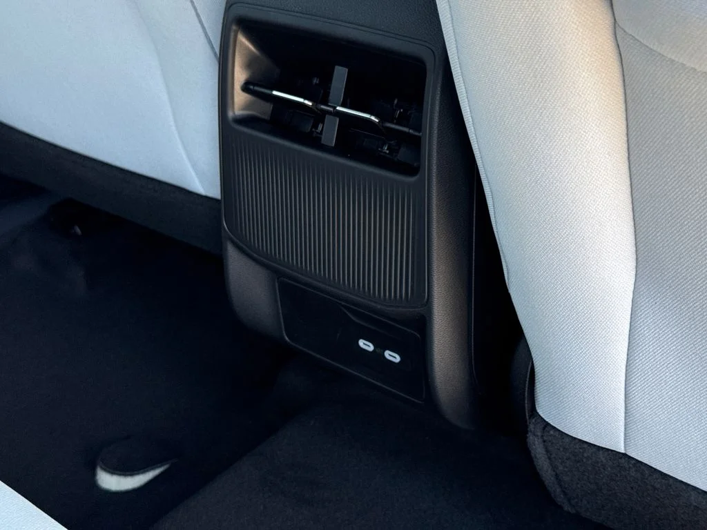 New 2026 White Jeep Laredo image 18