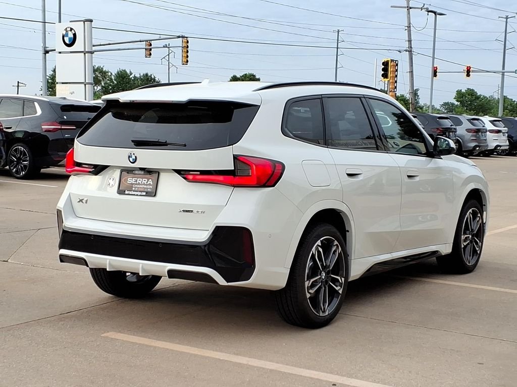 New 2026 Alpine White BMW xDrive28i image 13
