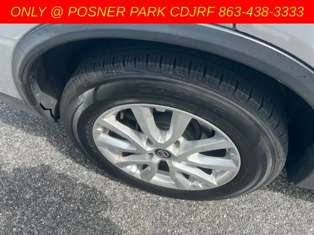 Used 2018 Silver Nissan SV image 14