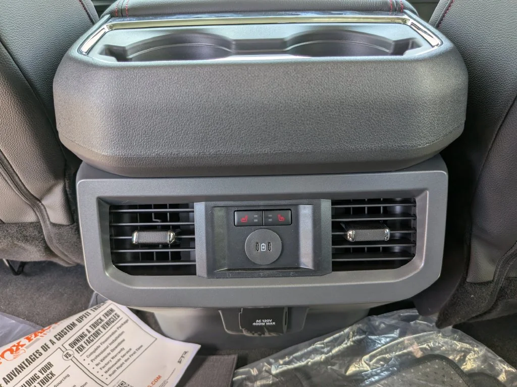 New 2026 Star White Metallic Tri-Coat Ford F-250® Lariat® image 24